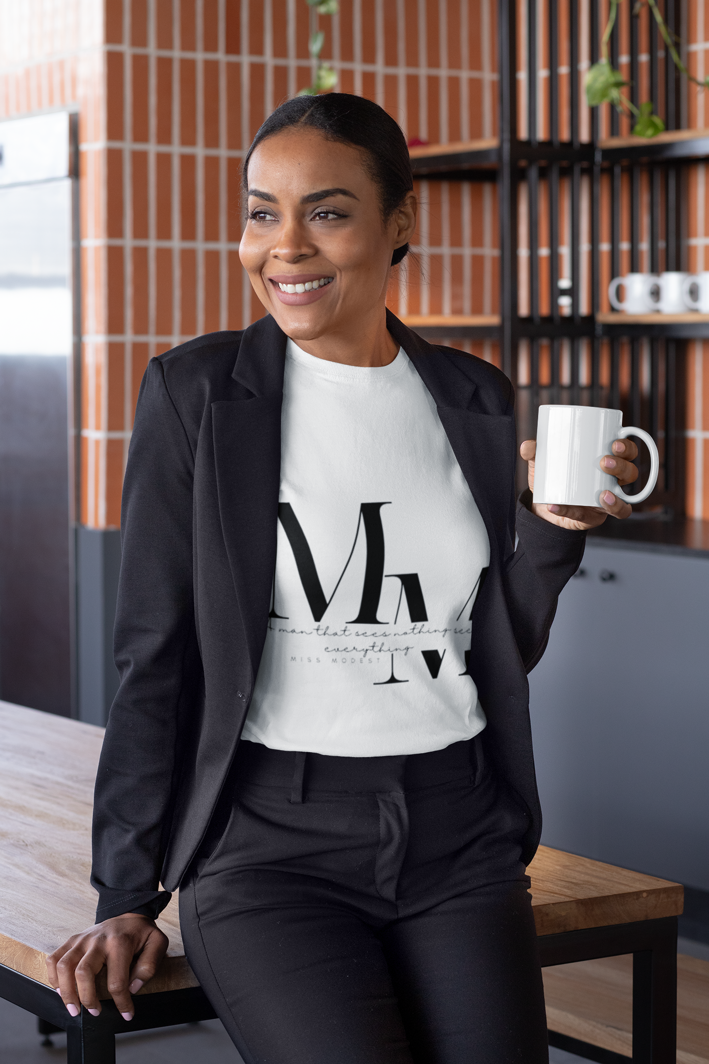 Short sleeve t-shirt (black design)